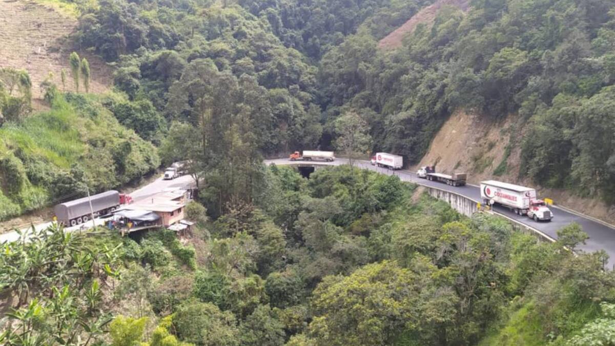 Mayor Mauricio Díaz, jefe de la seccional de tránsito y transporte