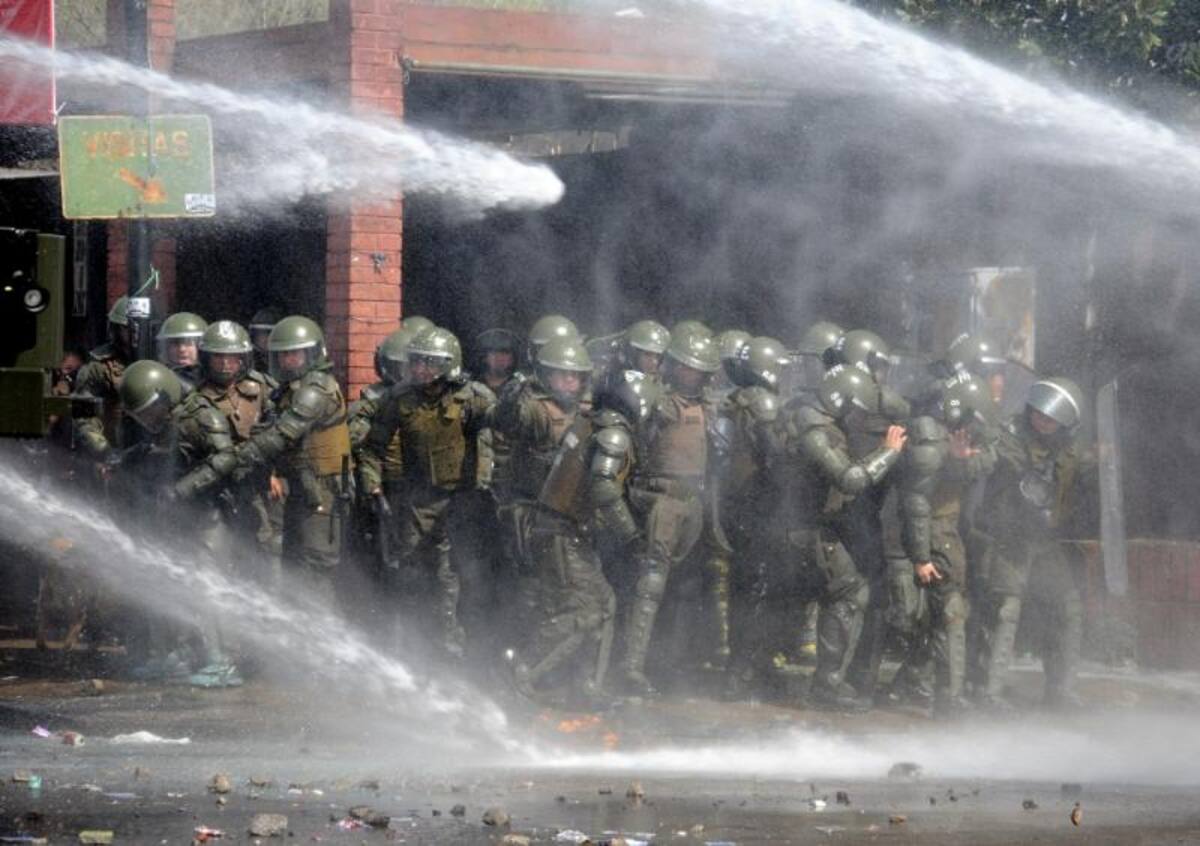Los chilenos se manifestaron para exigir el esclarecimiento de lo ocurrido en la dictadura y el castigo a los violadores de los derechos humanos