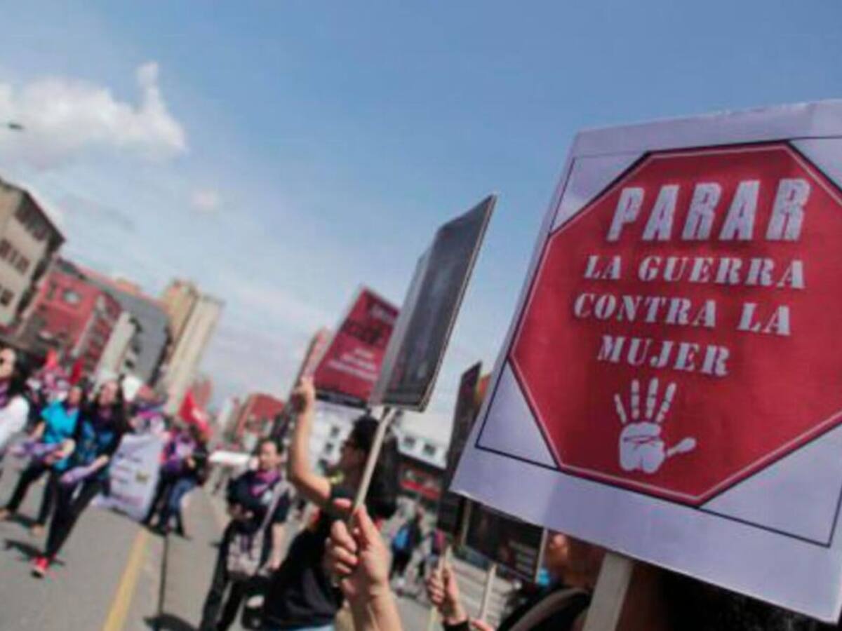 Conmoción en Pereira: mujeres están siendo atacadas por un motociclista