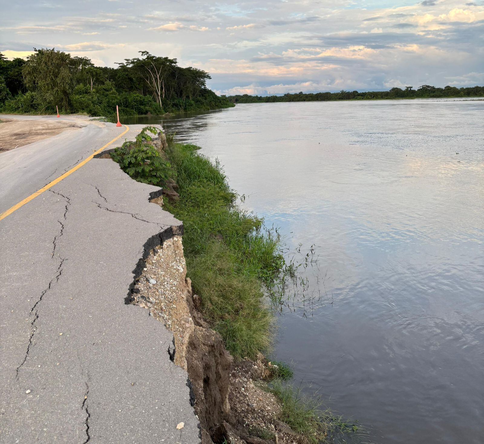 Vía Regidor - Río Viejo