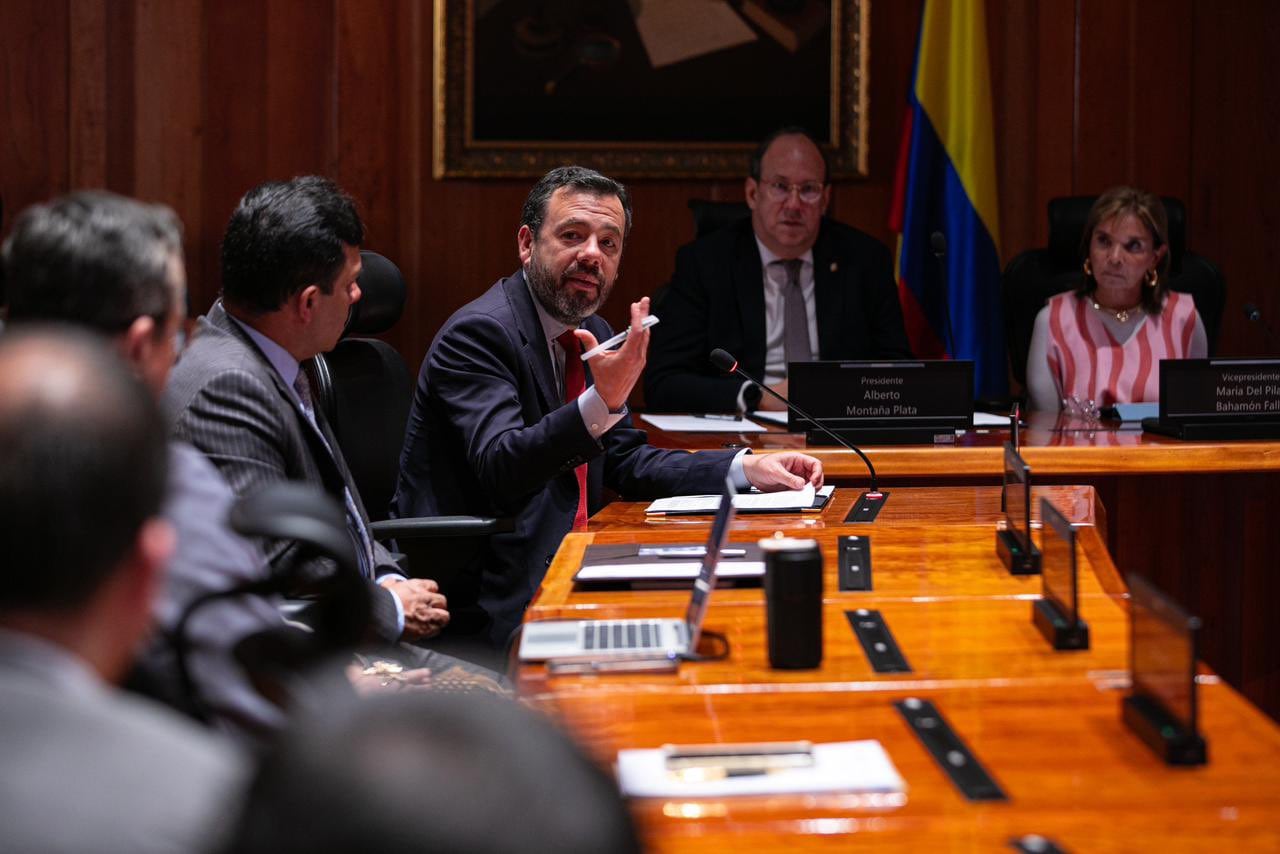 “Se necesitan reformas al sistema judicial”: Galán tras asistir al Consejo de Estado
