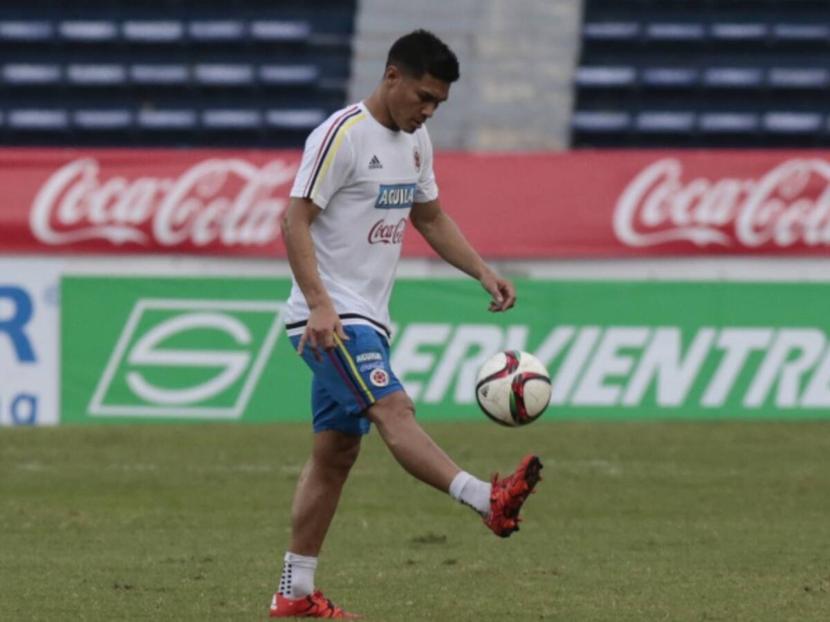 Teo Gutiérrez trabaja para llegar ante Argentina