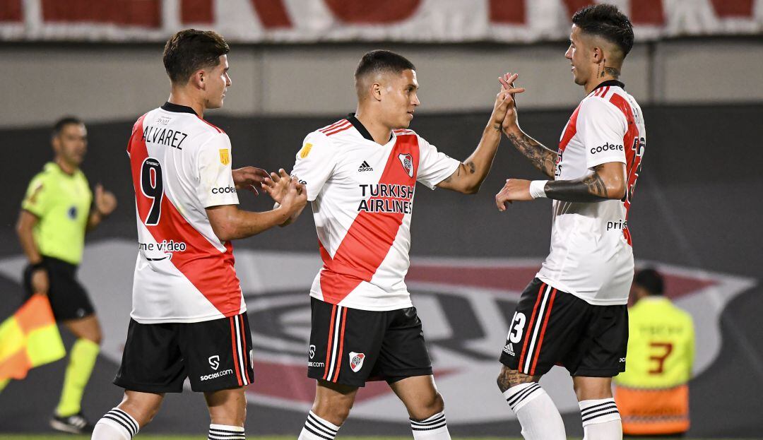 Juan Fernando Quintero anotó un nuevo gol con River Plate