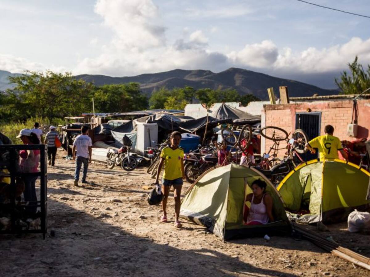 Capturan a falsos deportados que se beneficiaron por la crisis en la frontera