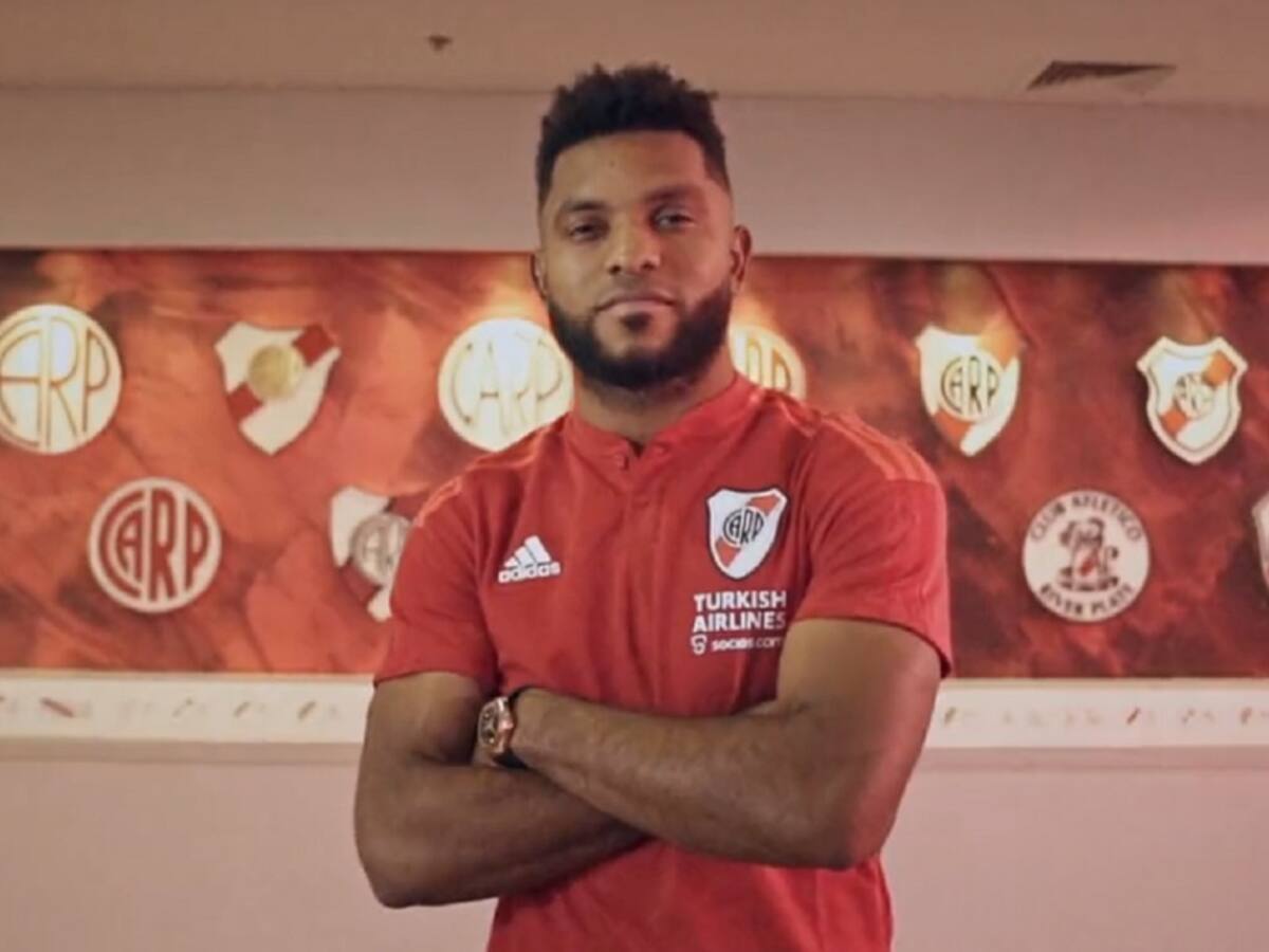 River Plate oficializó la contratación de Miguel Ángel Borja