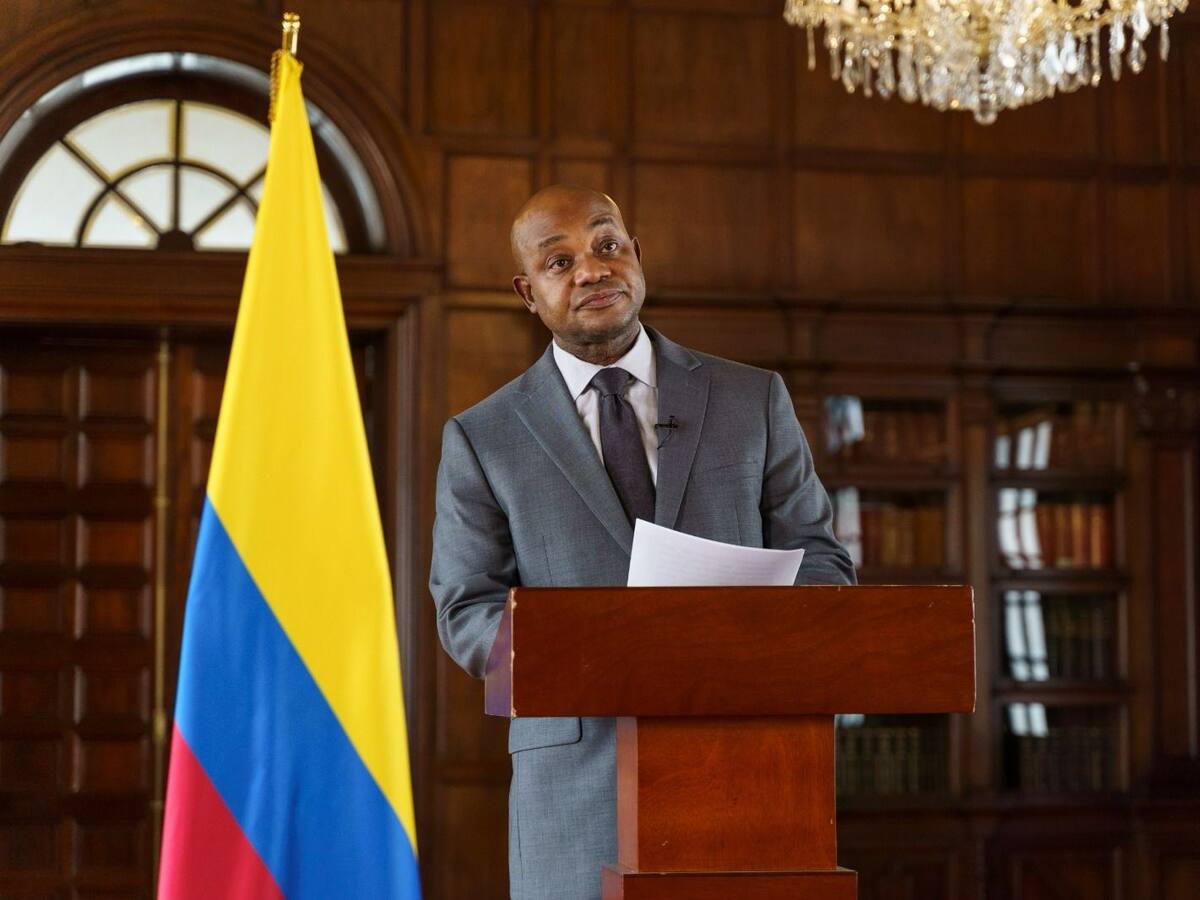 Luis Gilberto Murillo asumirá como canciller en propiedad