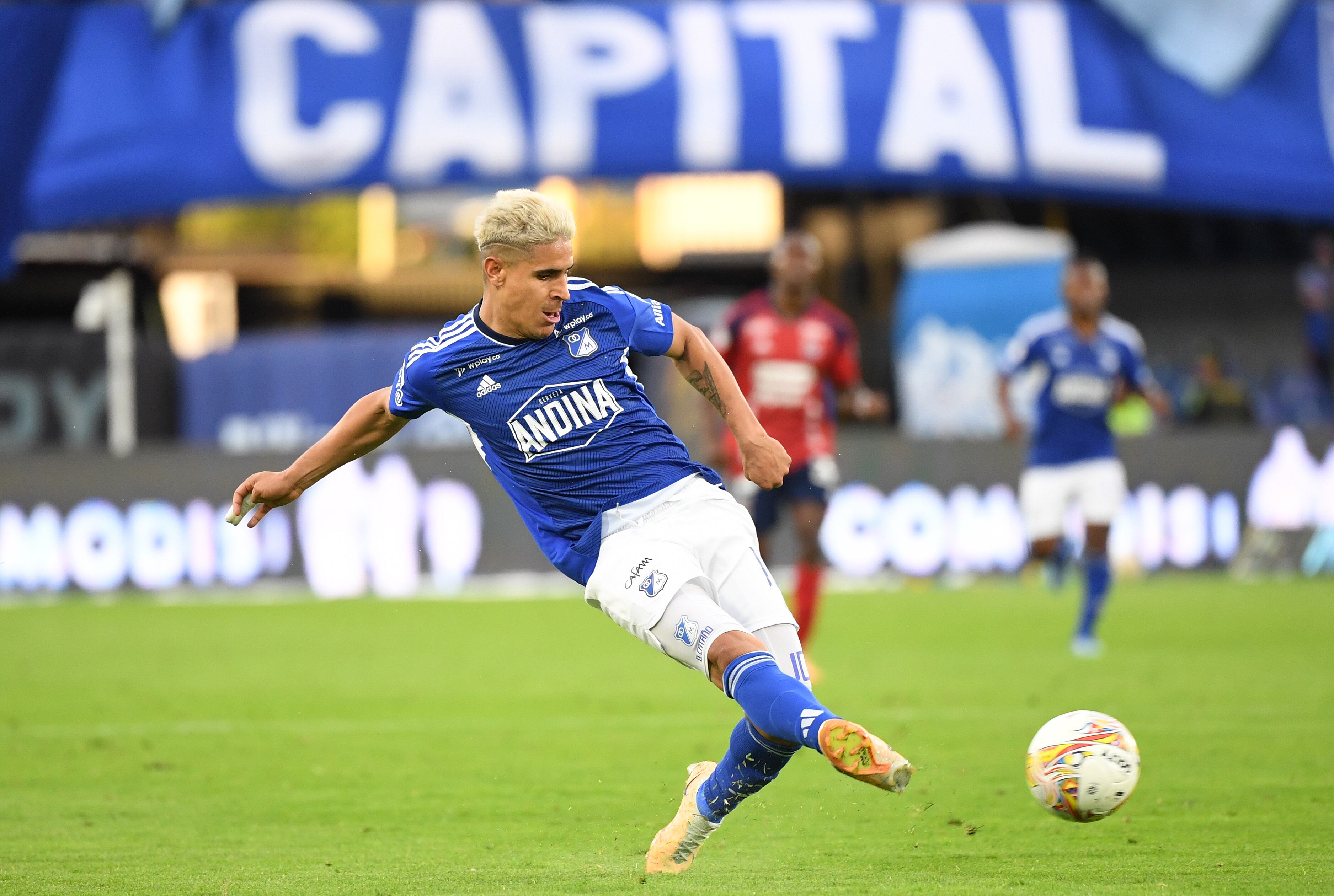 Daniel Cataño, volante de Millonarios. (Photo by Daniel Munoz/VIEWpress)