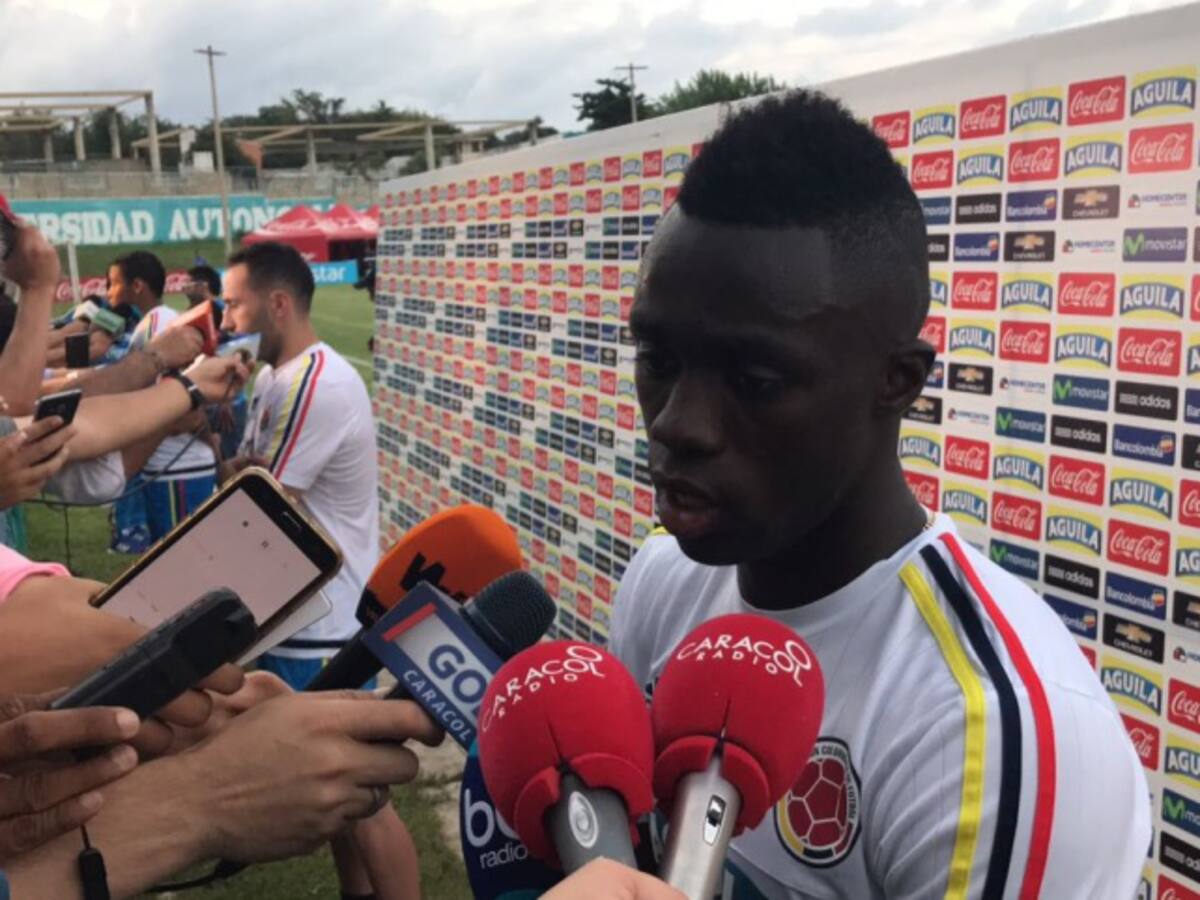 Nos guste o no el horario, tenemos que ganar: Dávinson Sánchez