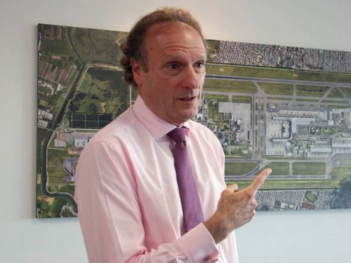 Investigarán al exdirector de Aerocivil Gustavo Lenis por caso Hyundai