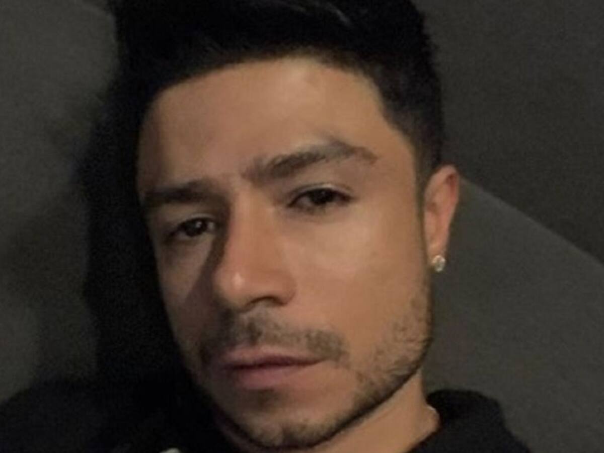 ¡Cómo orangután albino! Comparan a Daniel Calderón por nuevo estilo