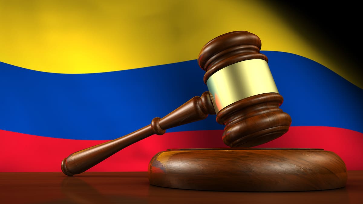 Al Oído | Gobierno insiste en reforma a la justicia, pero no ejecuta ni el 10% de su presupuesto