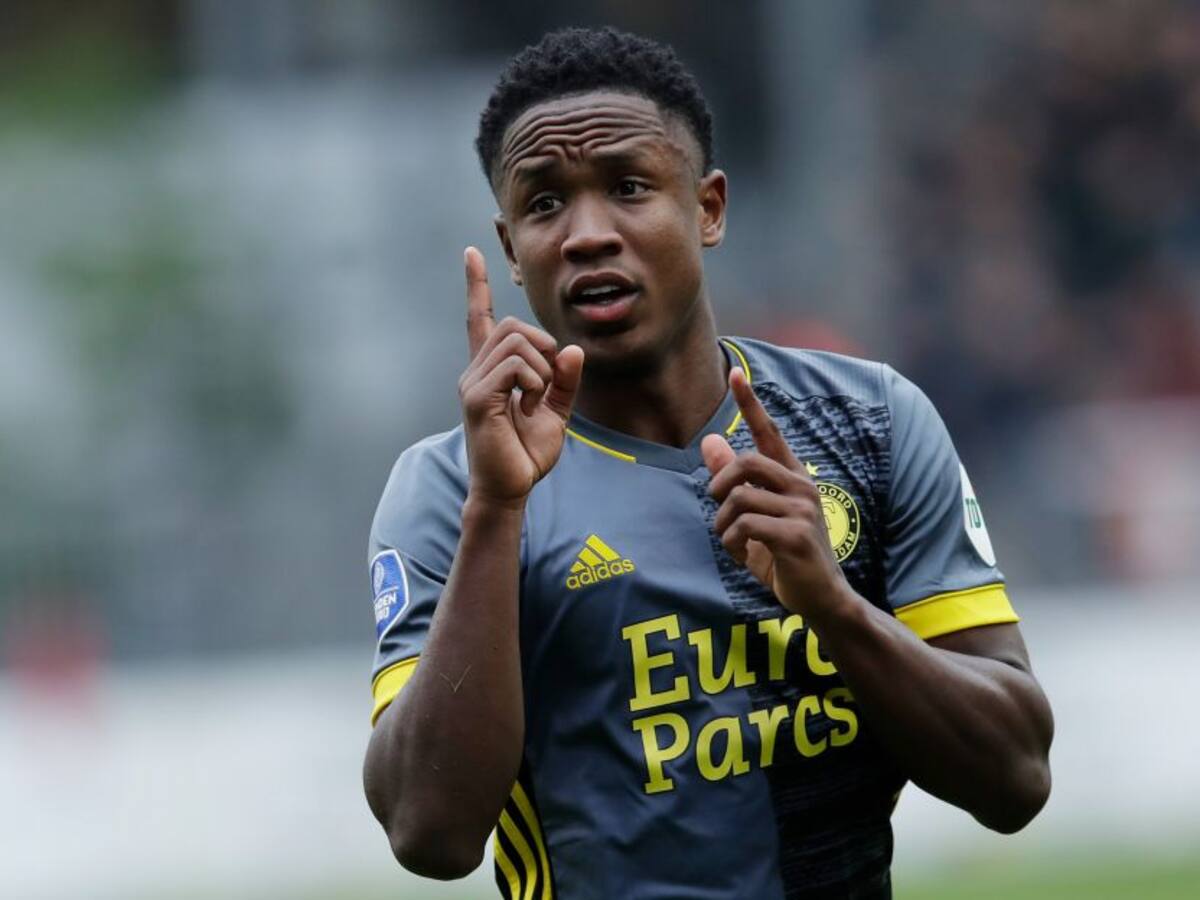 Sinisterra, gol en la derrota del Feyenoord pero 'enchufado' para Selección