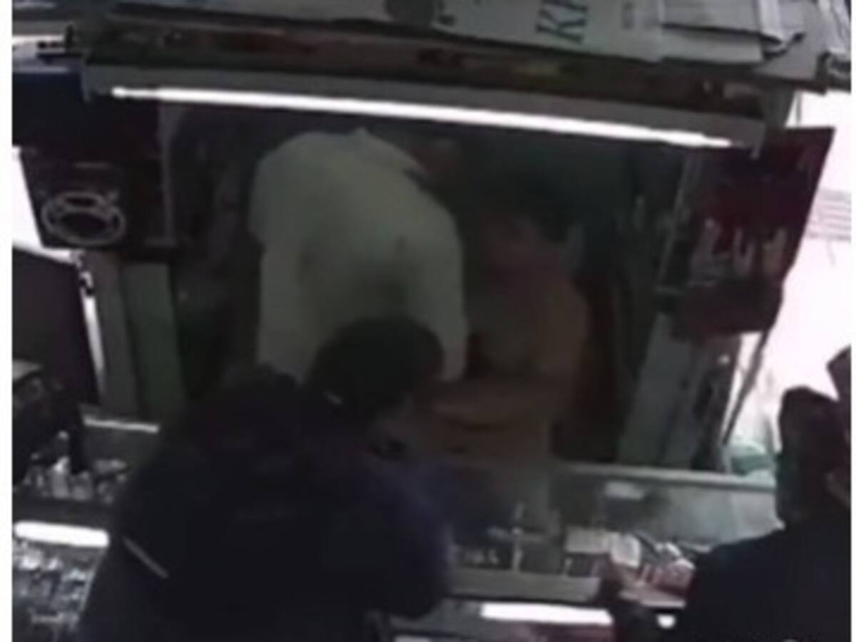 En video quedó registrado el momento de un hurto a una joyería en Barrancabermeja