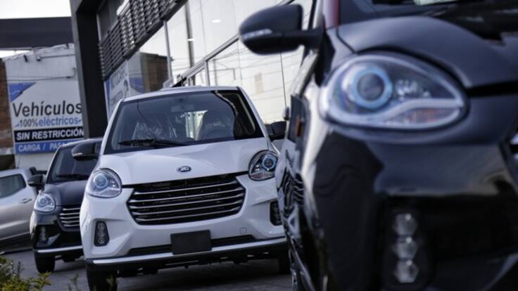 José Clopatofsky descarta que en Colombia se dejen de matricular carros a gasolina en 2040