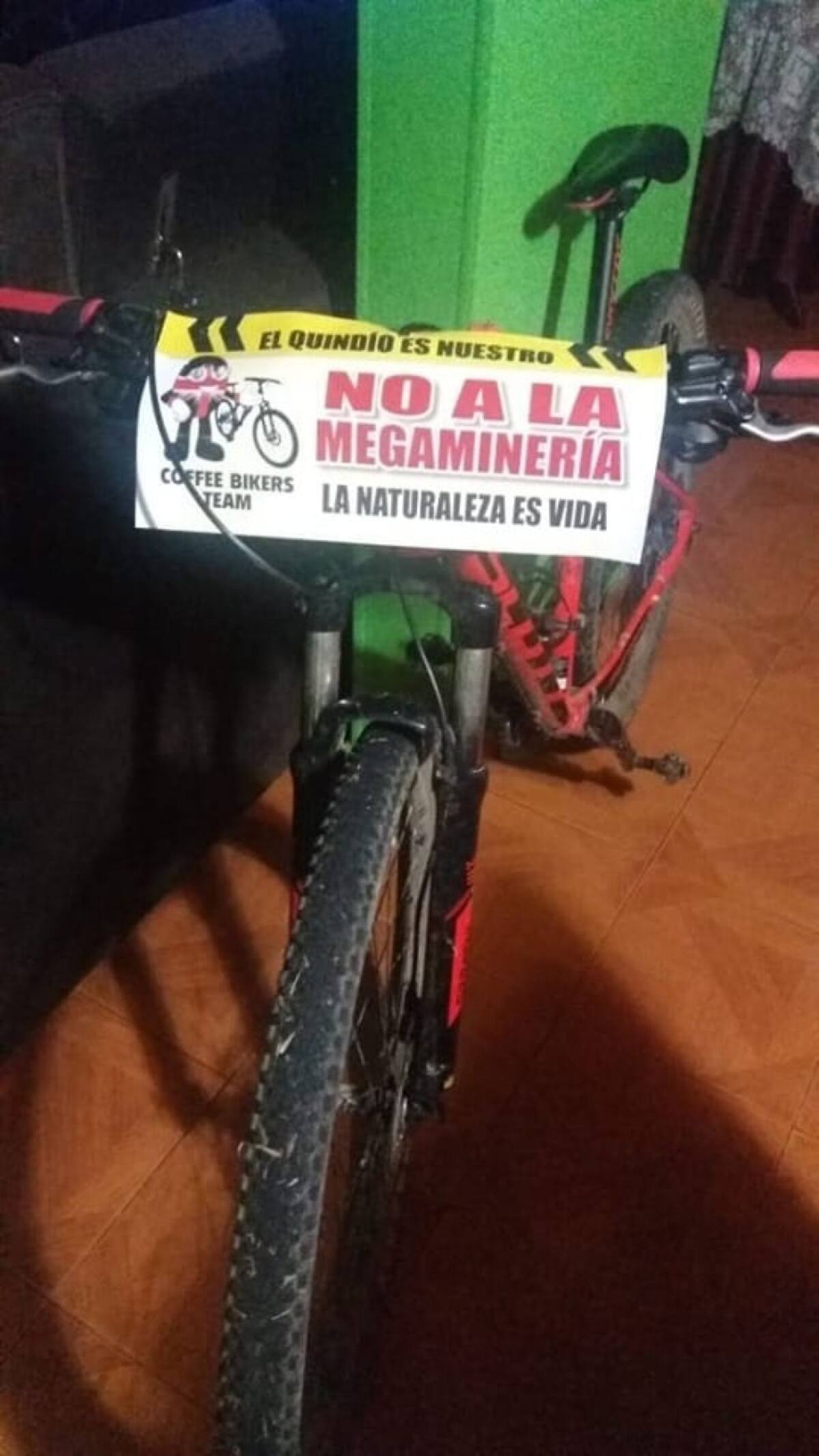 Los ciclistas unidos también contra la megaminería