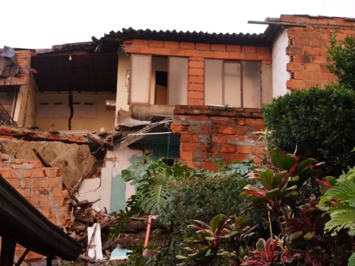 10 viviendas fueron evacuadas por un movimiento en masa en Copacabana