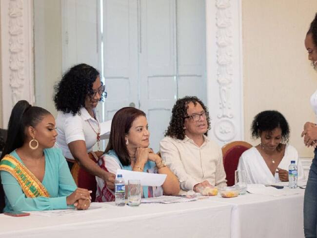 El propósito fue analizar los proyectos culturales presentados por las representantes de los barrios de la ciudad