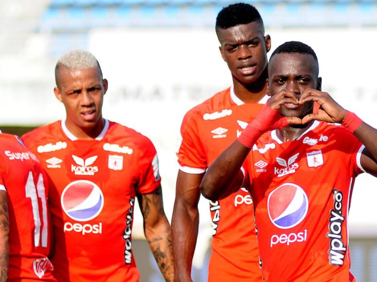 América le ganó 2-0 a Alianza y se acercó a los ocho