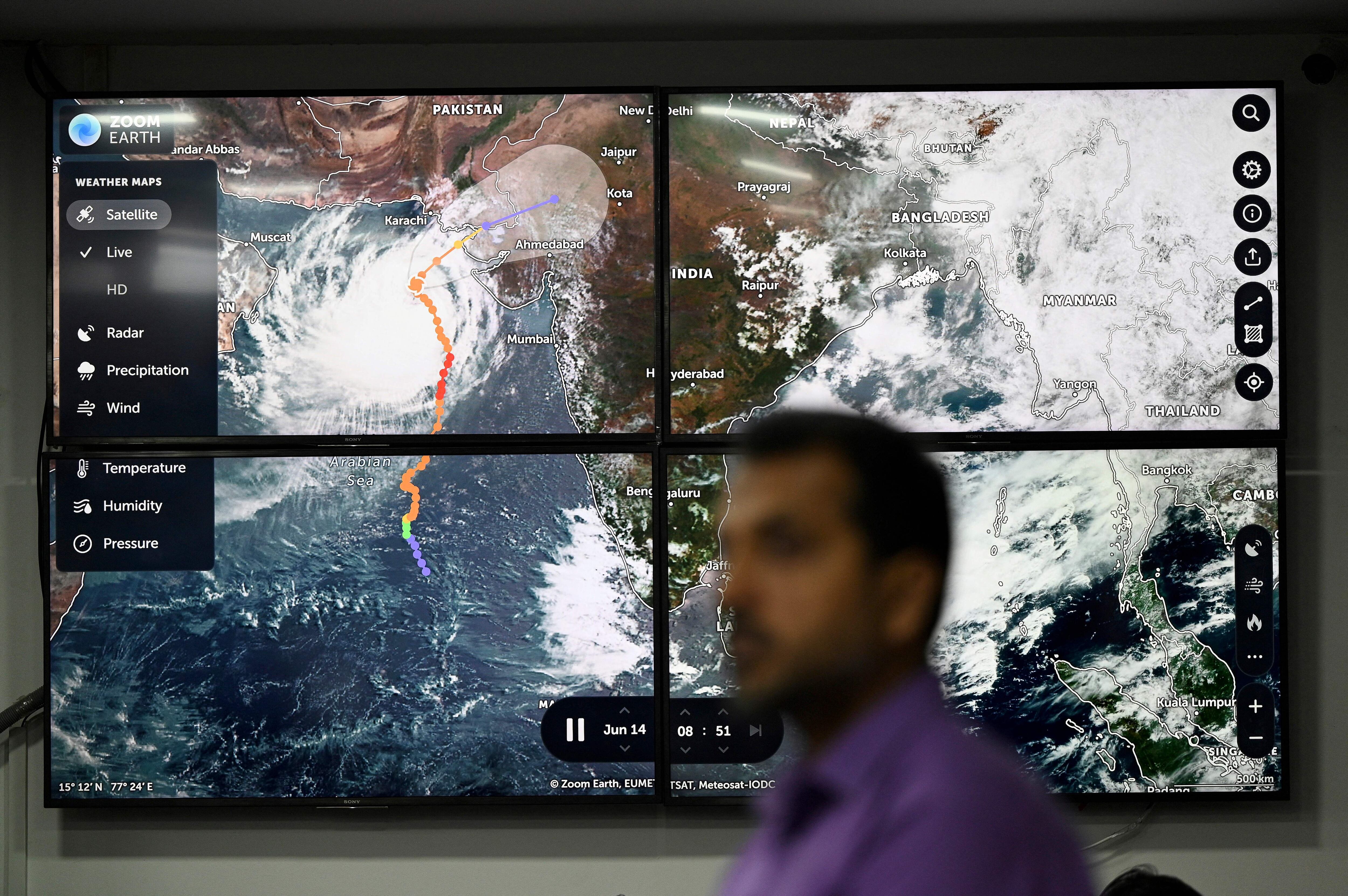 Seguimiento del ciclón Biparjoy y su llegada a India y Pakistán. 
(Foto: FAROOQ NAEEM/AFP via Getty Images)