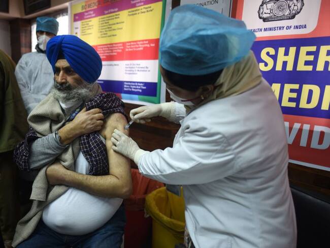 Inicio de la campaña de vacunación en India 