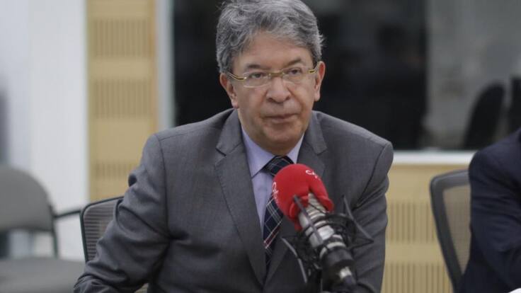 No hay que minimizar el riesgo: Fernández
