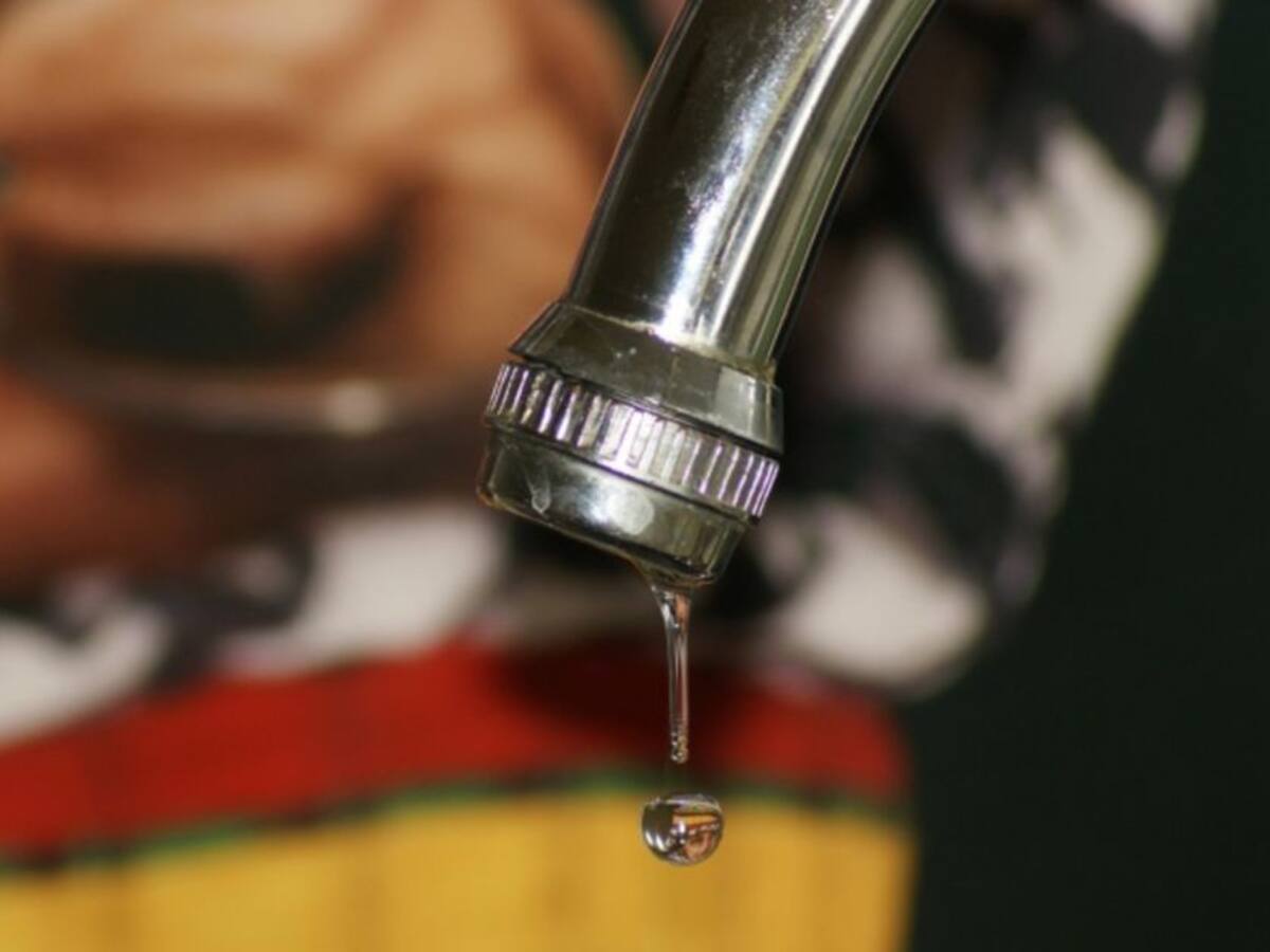 Derrumbe dañó acueducto de Pueblo Rico y dejó sin agua a sus habitantes