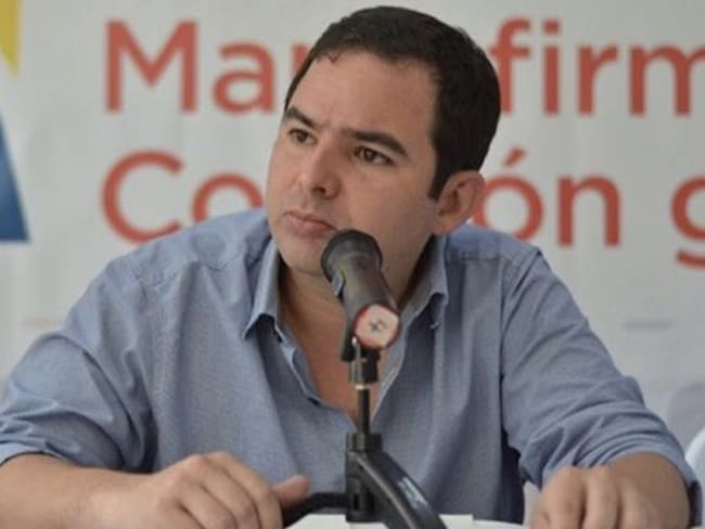 Centro Democrático pide al Gobierno militarizar aislamientos preventivos