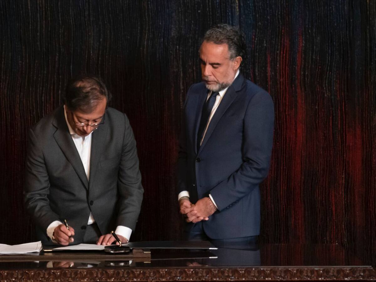 Armando Benedetti renunciará a la embajada en la FAO y regresará a Colombia