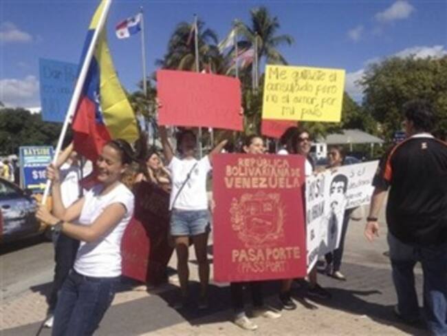 Opositores venezolanos en Miami denunciarán a Chávez ante La Haya