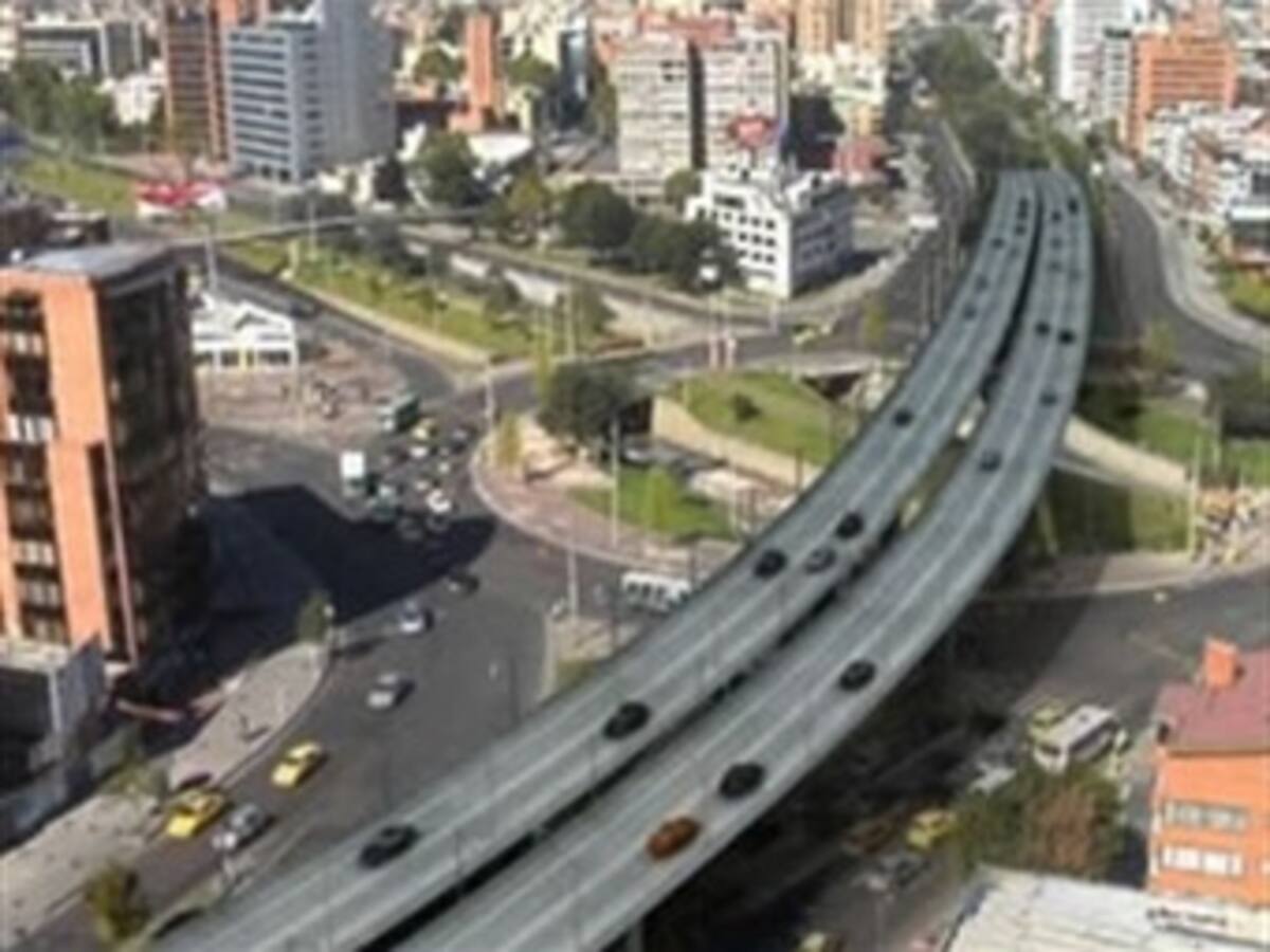 Se abrió al público el puente de la 100 con 15 en Bogotá