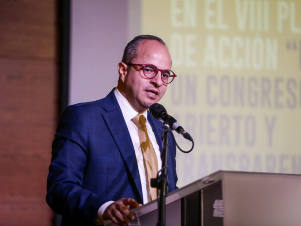 Hay extralimitaciones de la SIC en la intervención a las empresas de gas: Espinal