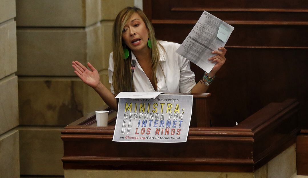 Tutela busca frenar la orden para retirar vallas con la palabra 'Abudinear'