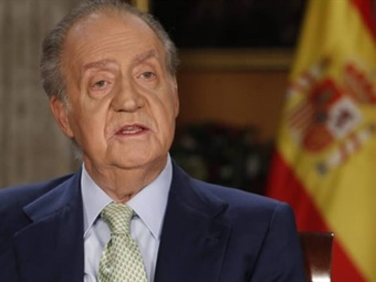 Rey de España asigna un sueldo fijo anual a la reina y a la princesa