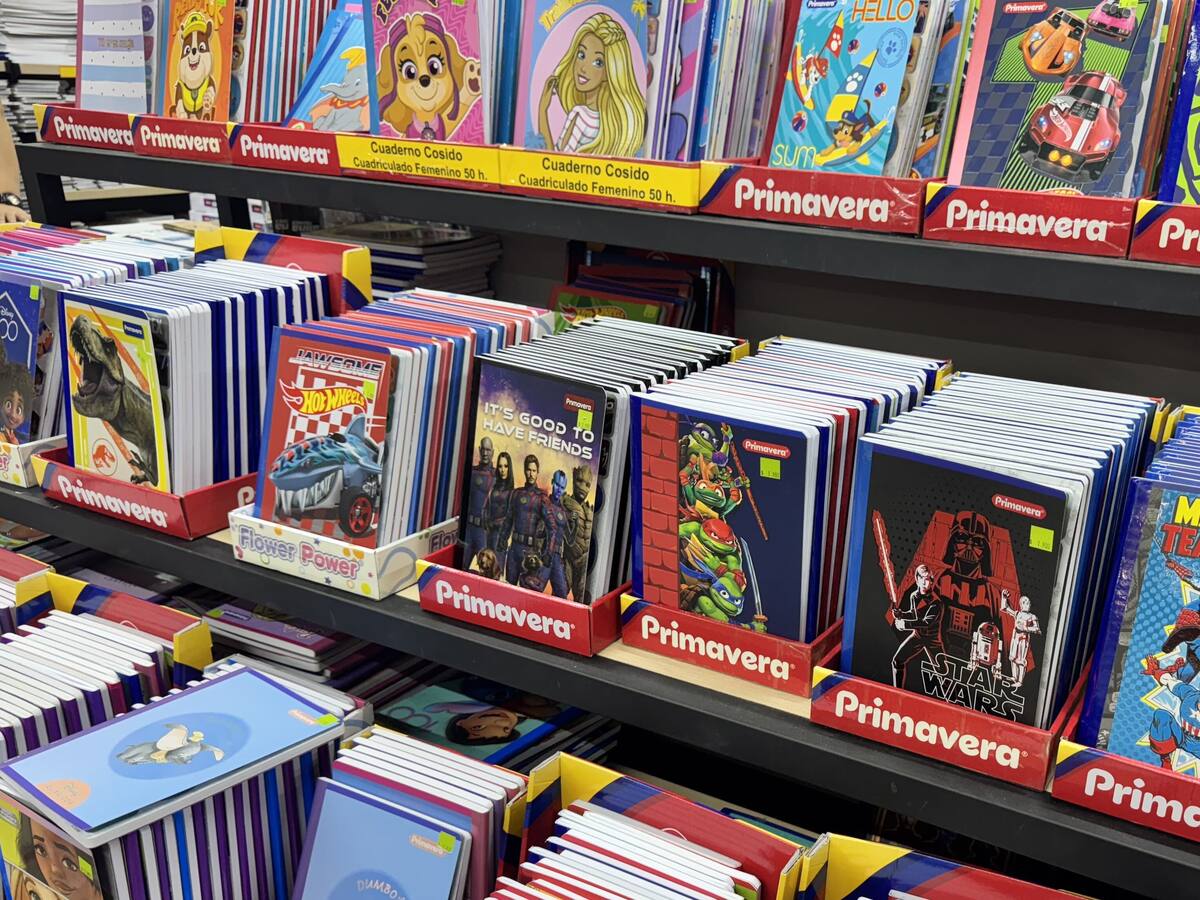 En 4,36 % disminuyó el precio de los útiles escolares, de acuerdo con el Dane