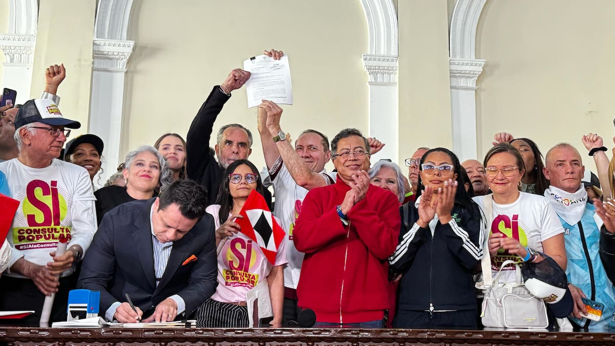 Radican tutelas y proposiciones para intentar reversar la votación de la Consulta Popular en Senado