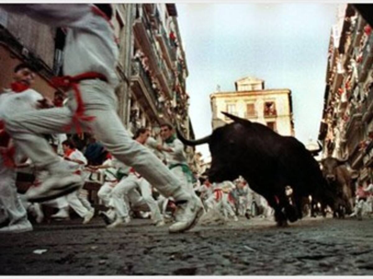 Seis heridos en el primer día de los Sanfermines en Pamplona, España