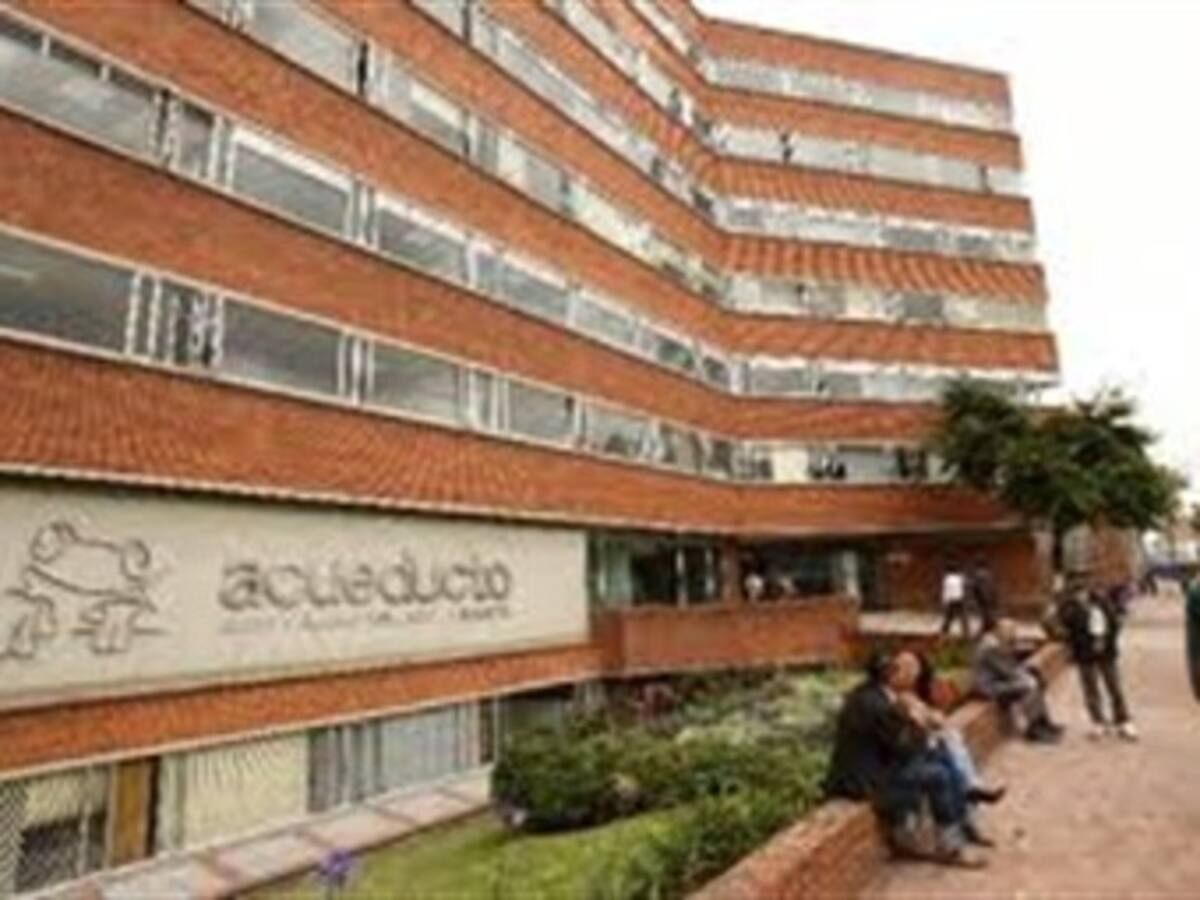 Piden investigación de entes de control al Acueducto de Bogotá