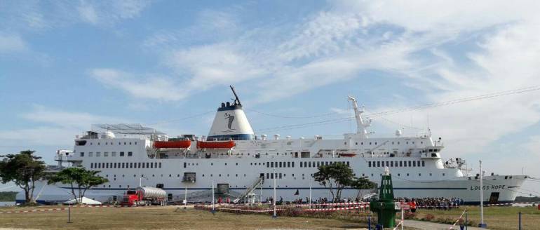 Barco Logos Hope, la biblioteca flotante más grande del mundo.