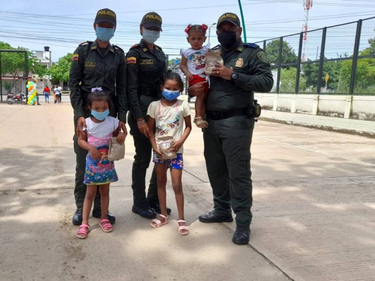Policía conmemoró Día Internacional de la Niña en Bolívar con recreación