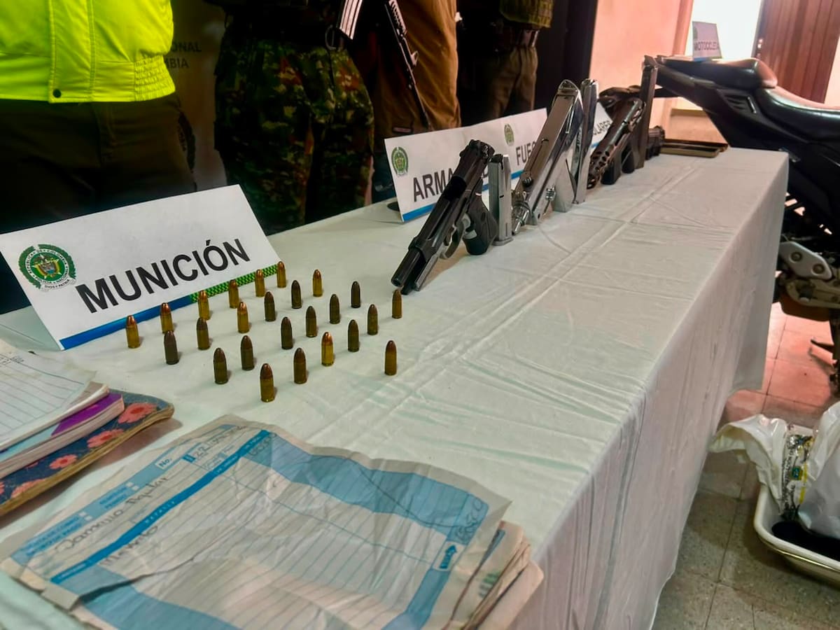 Ejército reporta dos muertos y dos capturados tras combates con el Clan del Golfo en Salgar