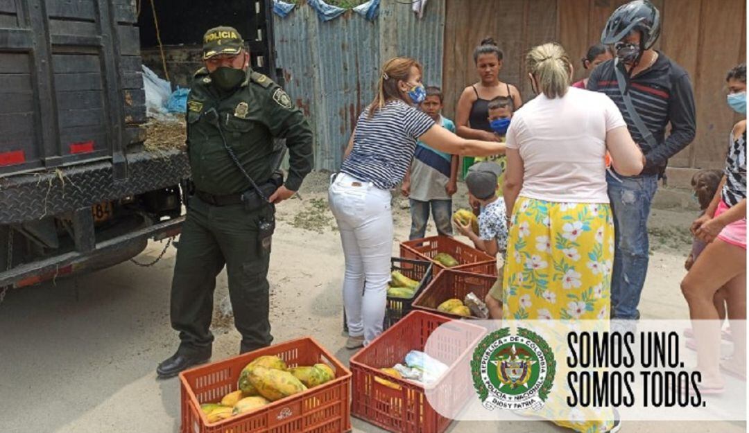 Entrega de ayudas en La Dorada, Caldas