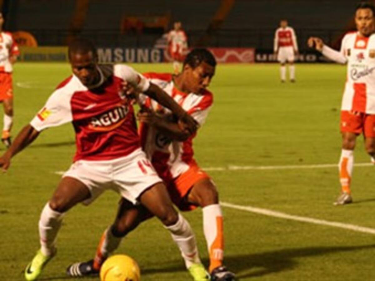 Confirmada transferencia de Luis Fernando Mosquera de Santa fe al Medellín