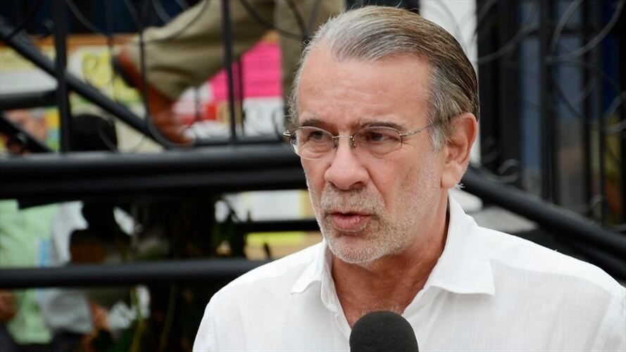 Eduardo Verano se refirió a la investigación que adelanta la Fiscalía por las presuntas irregularidades al interior del Instituto de Tránsito del Atlántico. Foto: Colprensa