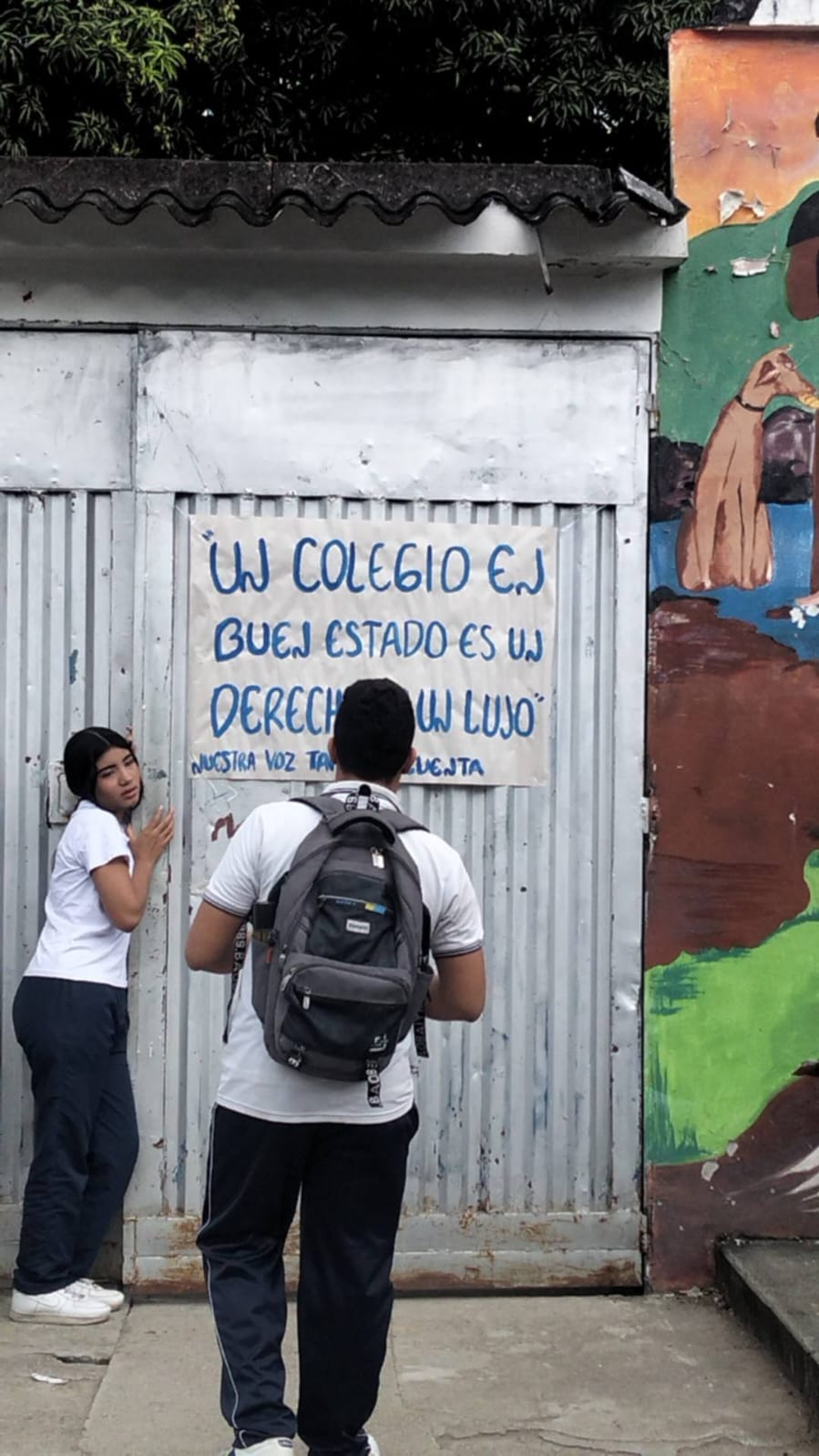 Padres y estudiantes esperan que las autoridades atiendan sus solicitudes. Foto: suministrada.