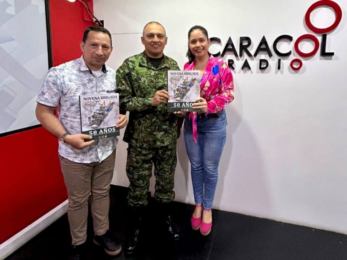 Novena Brigada conmemora 58 años de servicio con moneda conmemorativa