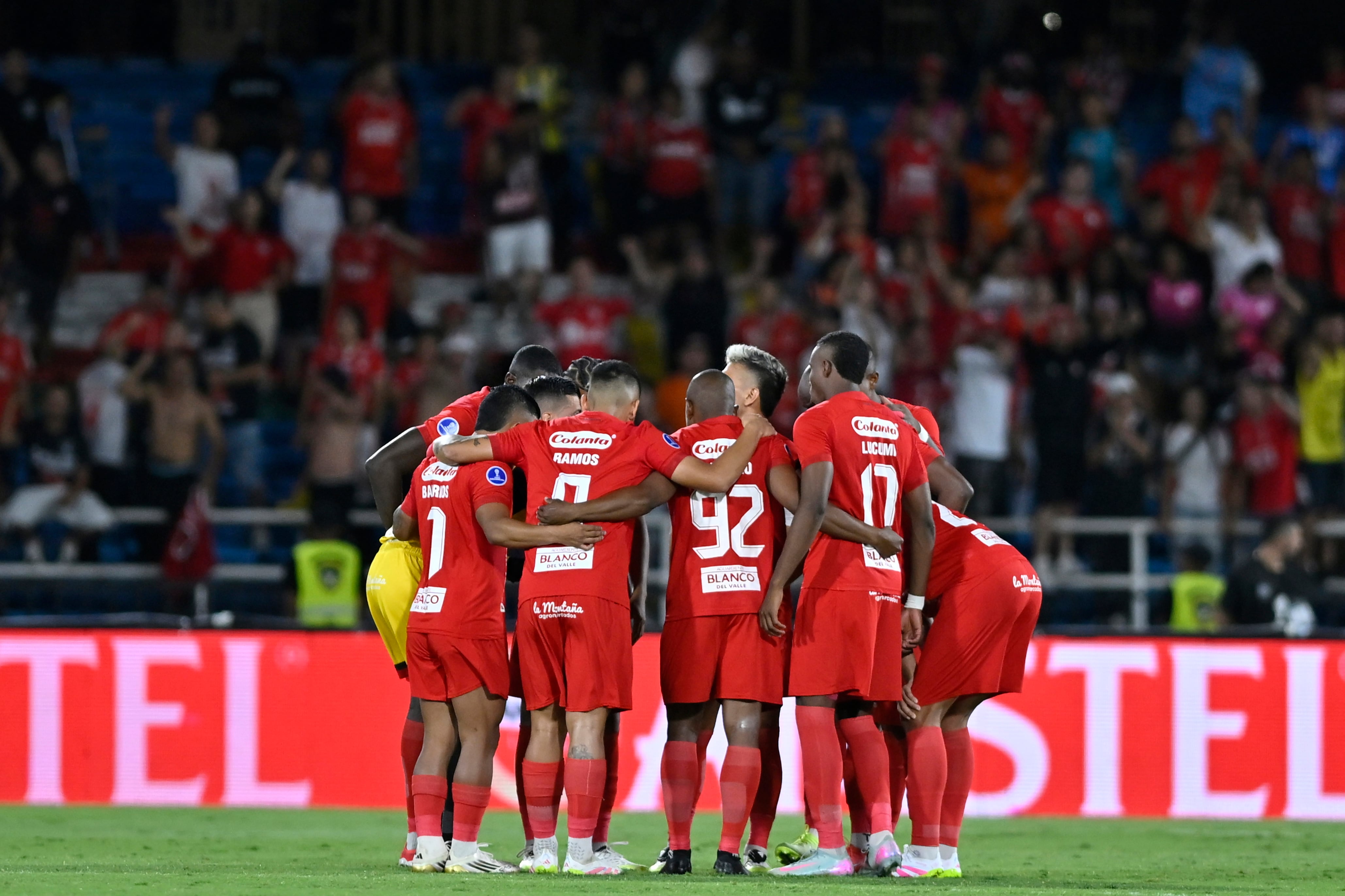 América de Cali sufrió un duro castigo de parte de la FIFA. (Photo by Gabriel Aponte/Getty Images)