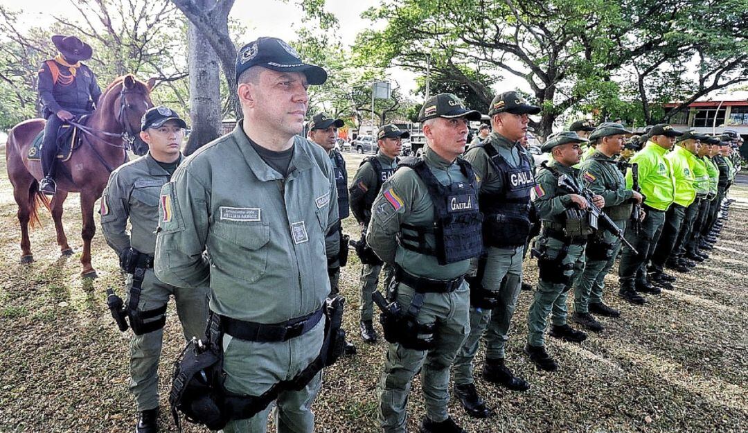 150 hombres y mujeres de la Fuerza Pública integran esta iniciativa que busca reducir los índices de inseguridad en la capital del Huila.