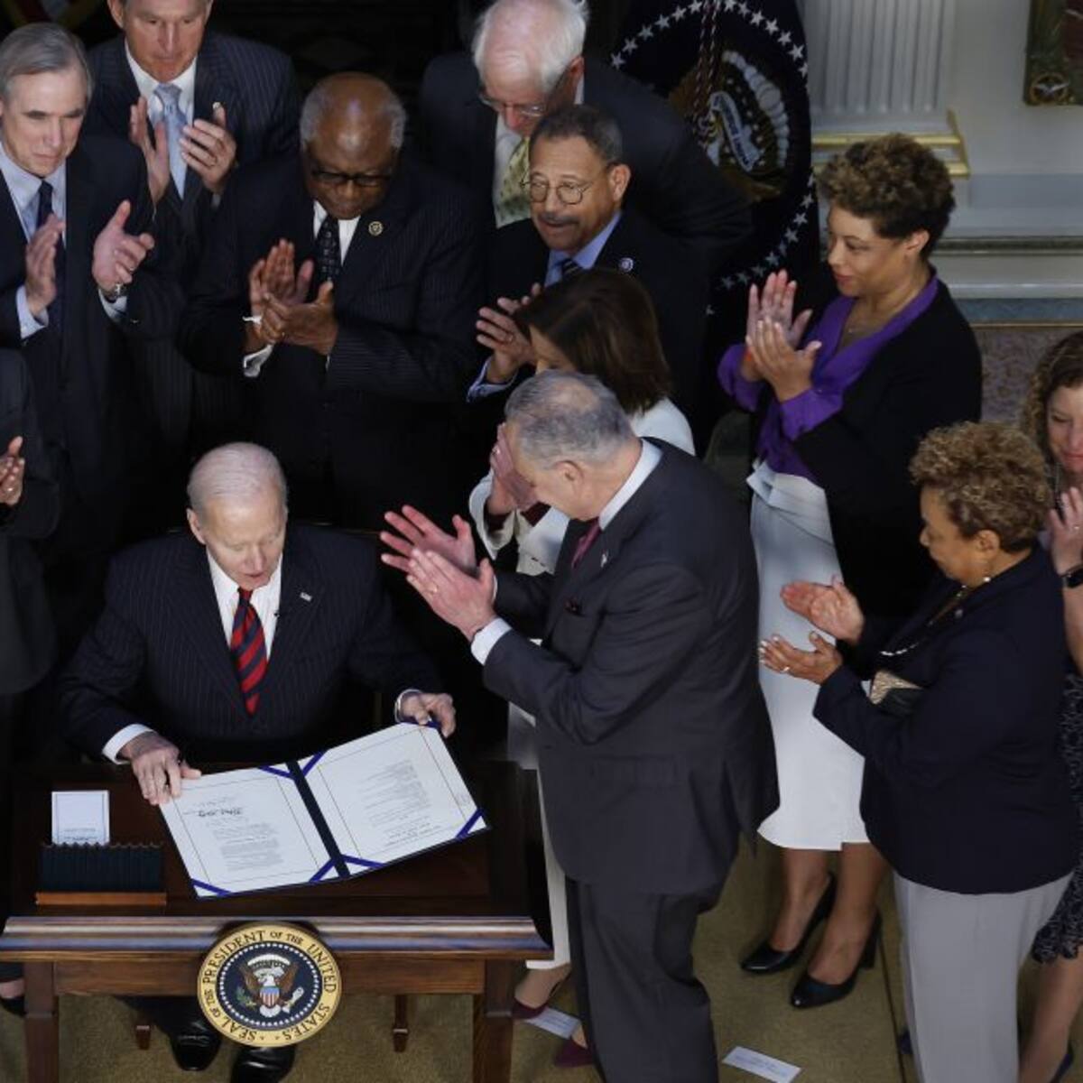 Joe Biden aprobó el mayor presupuesto para Colombia de la última década