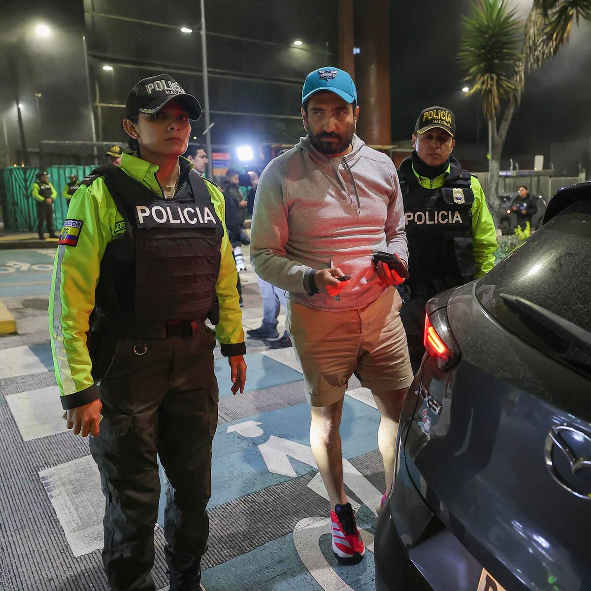 Más de 100 capturados en la primera jornada del nuevo toque de queda nocturno en Ecuador