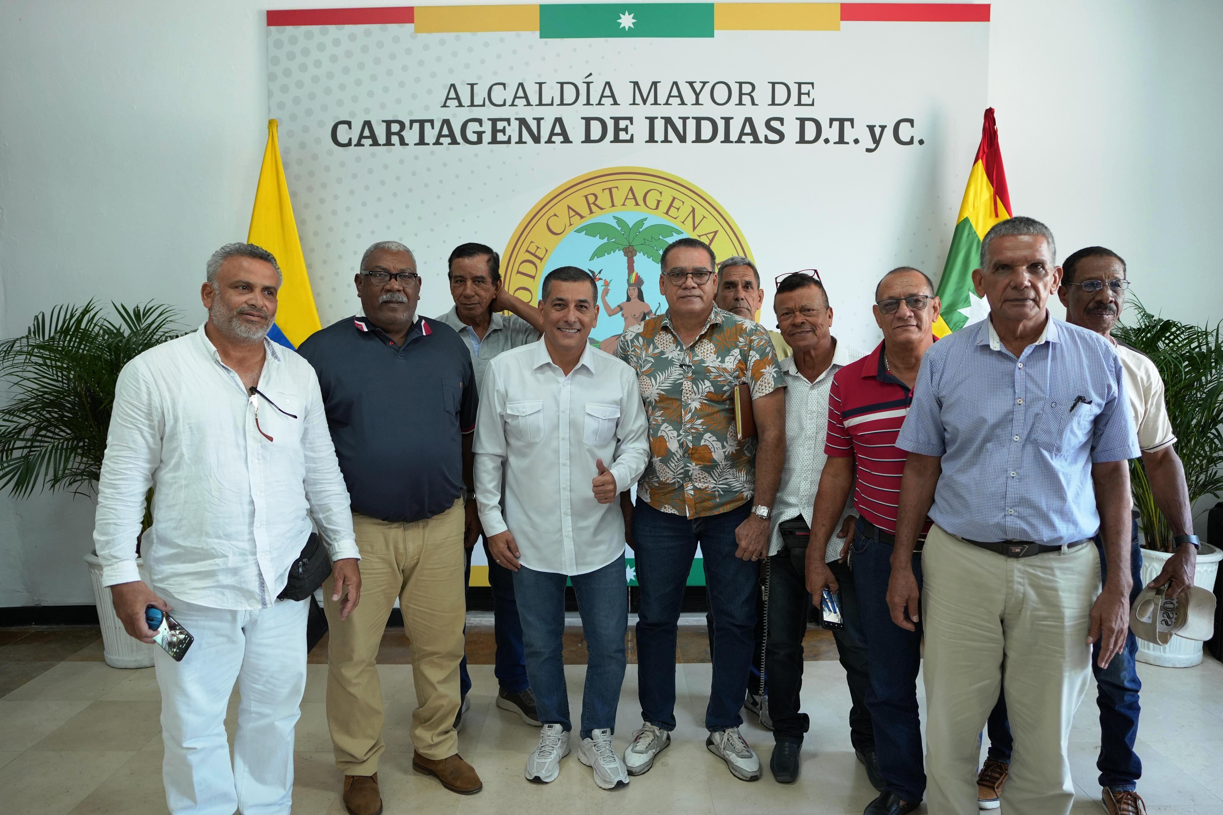 Alcalde Dumek Turbay y ex trabajadores de las Empresas Públicas fundan histórica mesa de diálogo